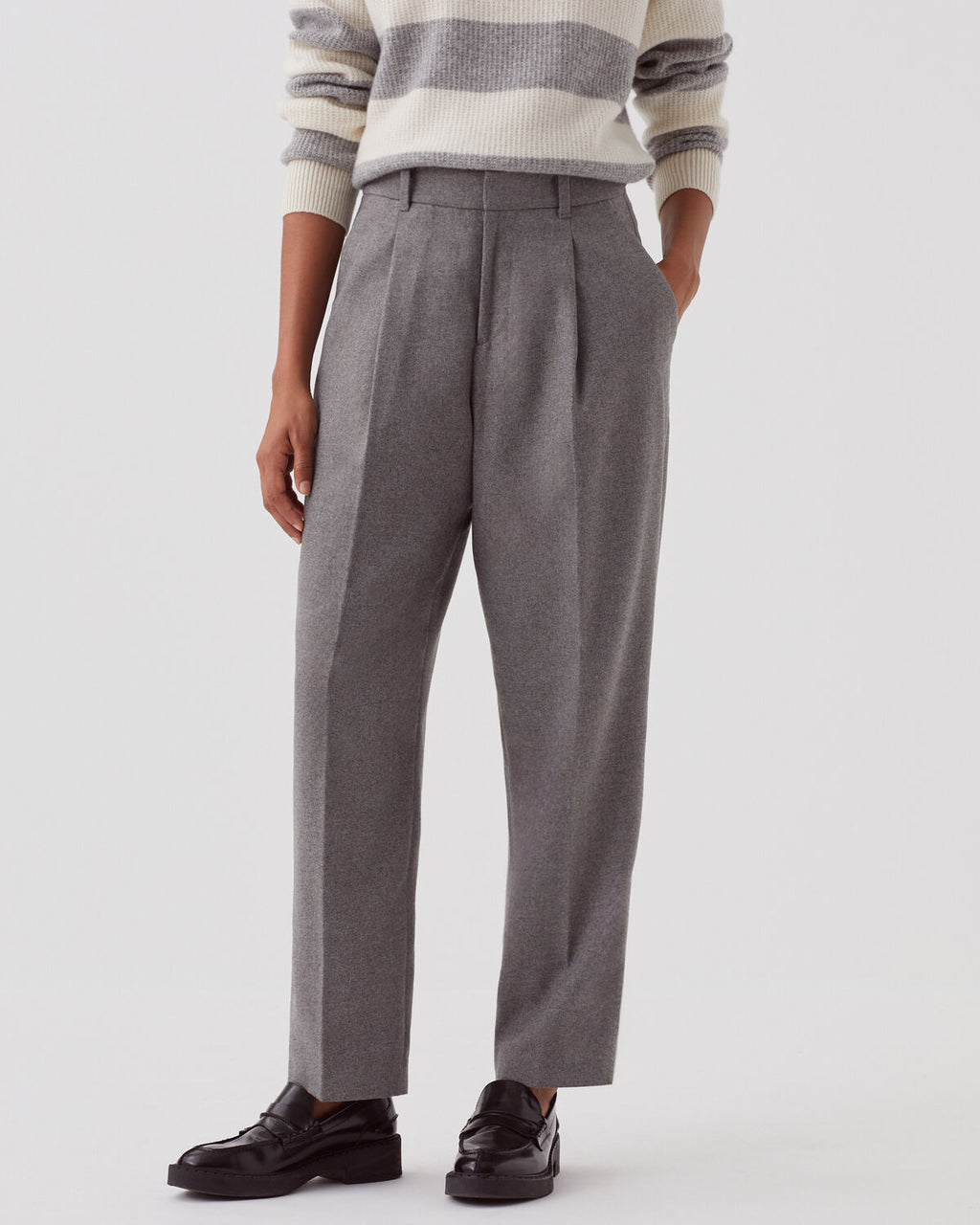 Pantalon droit en laine - U060 GRAY - 1
