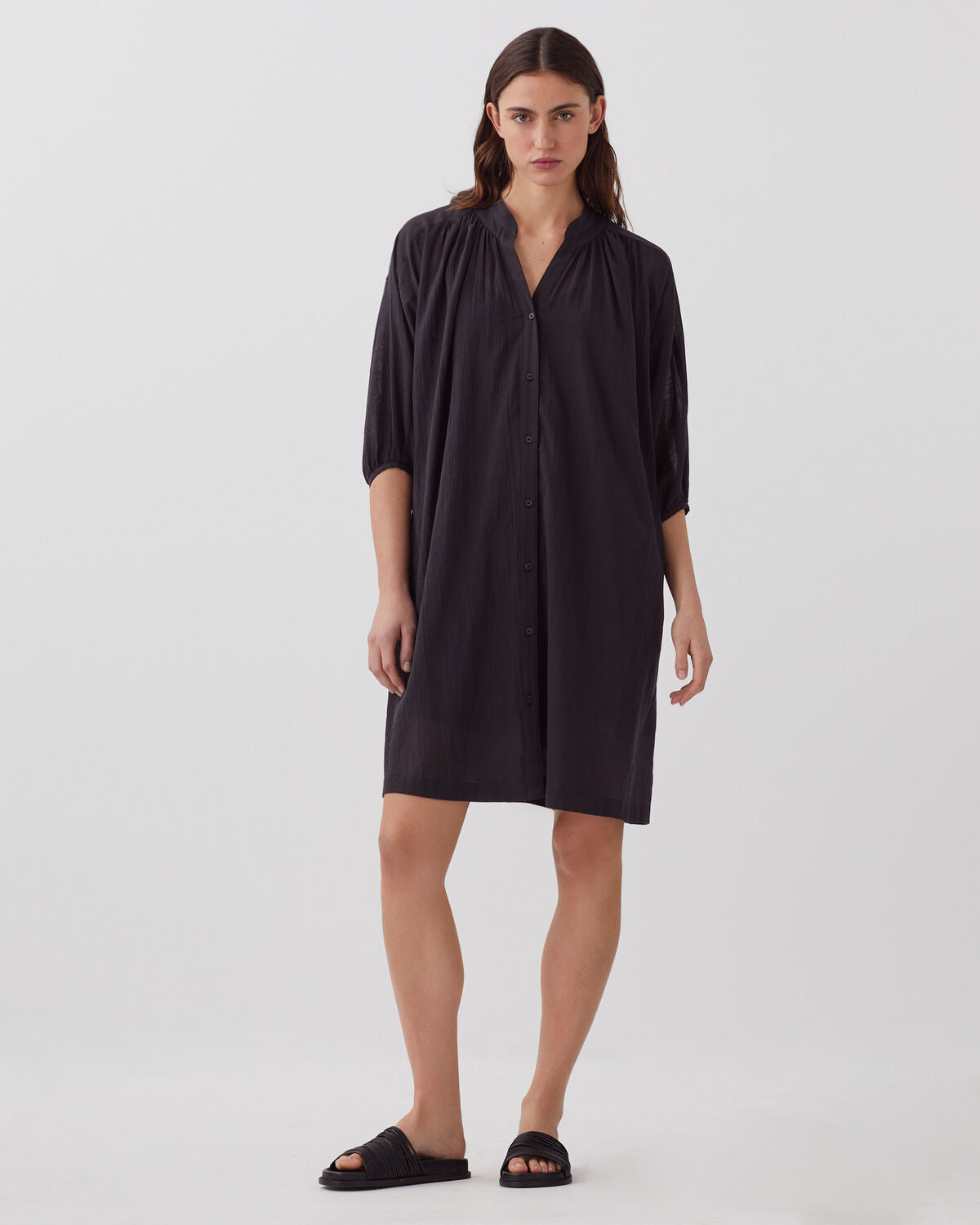 Robe ample courte en coton froissé - H091 BLACK BEAUTY - 2