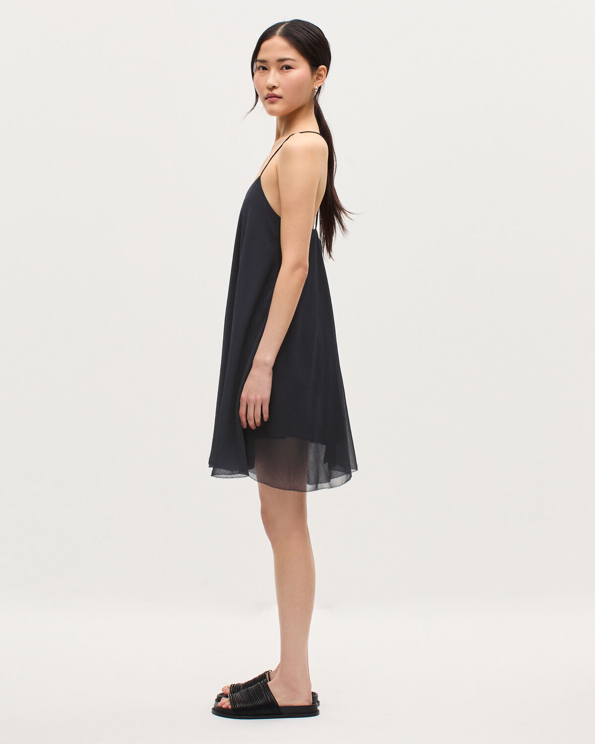 Robe courte en mousseline  - K080 VULCAN GRAY - 2