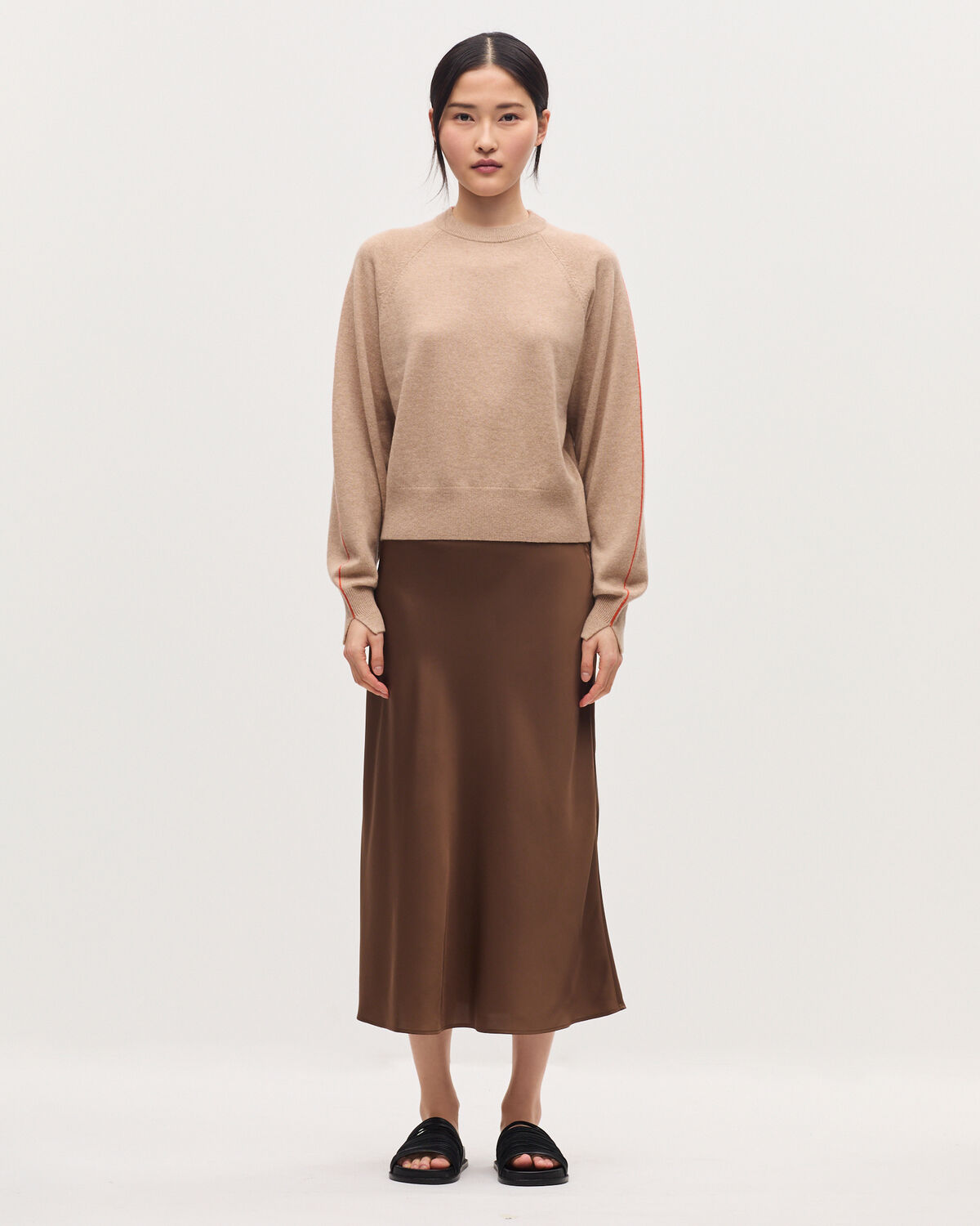 Jupe midi fluide satinée - K380 FUDGE BROWN - 1
