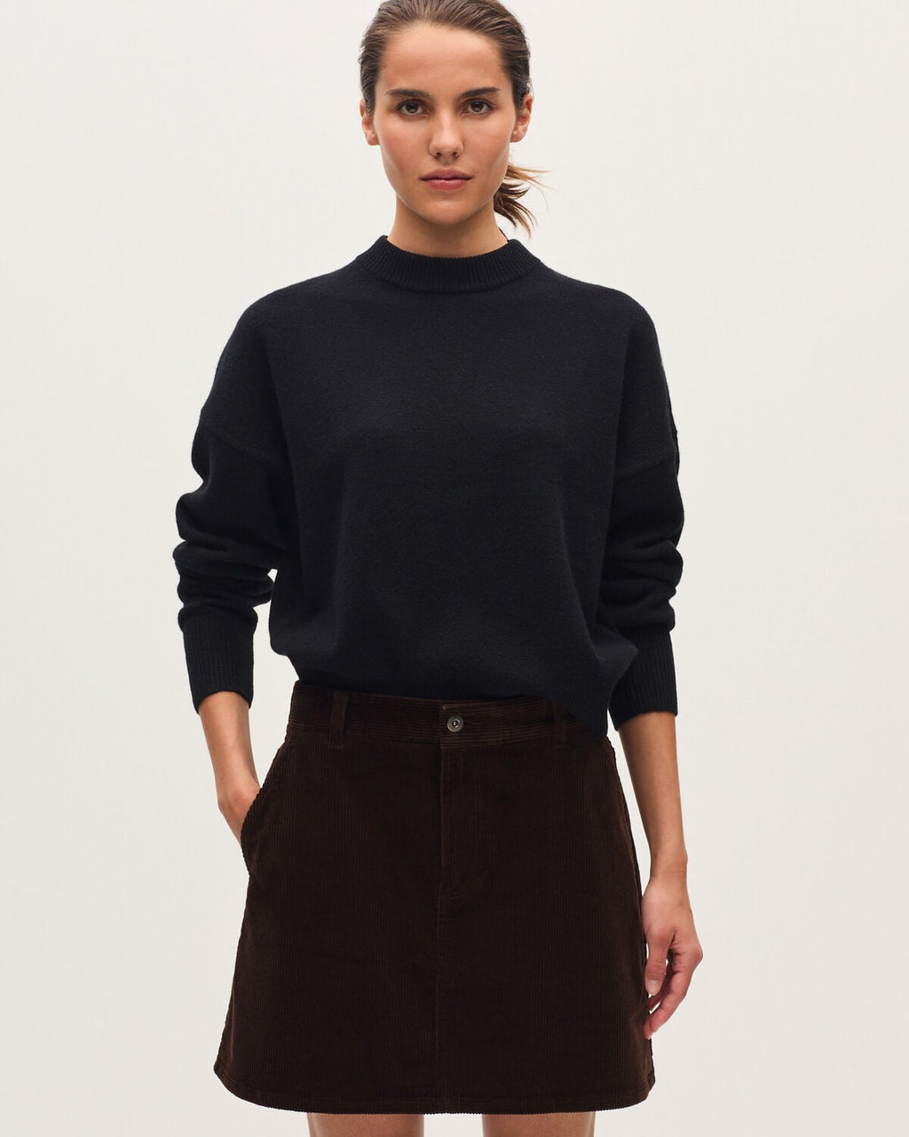 Jupe courte en velours côtelé - U380 DARK BROWN - 2