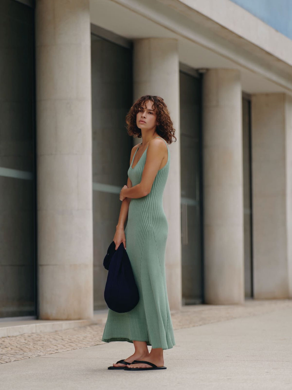 Robe longue en maille côtelée - L512 GREEN IVY - 1
